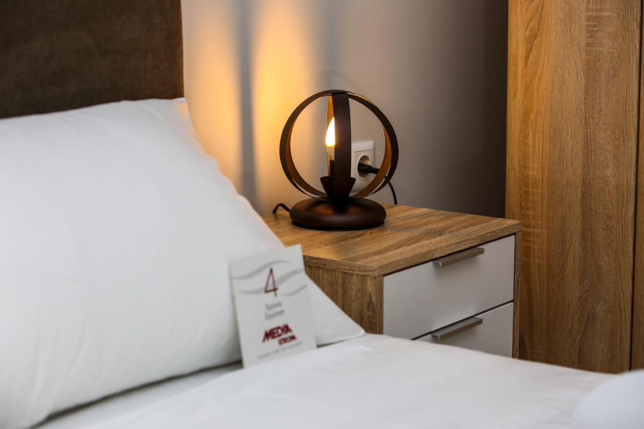 Stella Boutigue Rooms Неа-Перамос Экстерьер фото